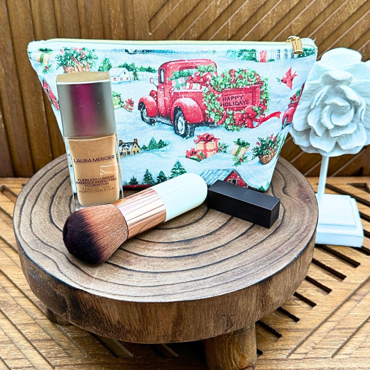 Vintage Farm Truck Holiday Makeup Bag - Chic Red Storage Bag for Travel and Everyday Use
