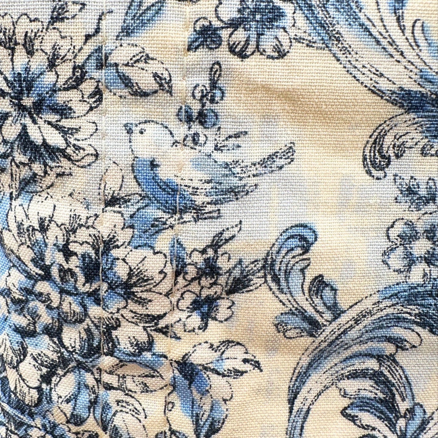 Kindle Basic 10th Generation Sleeve - Elegant Blue Floral and Bird Antique Print Tablet Case - Multi-Functional Pouch for Kindle & More