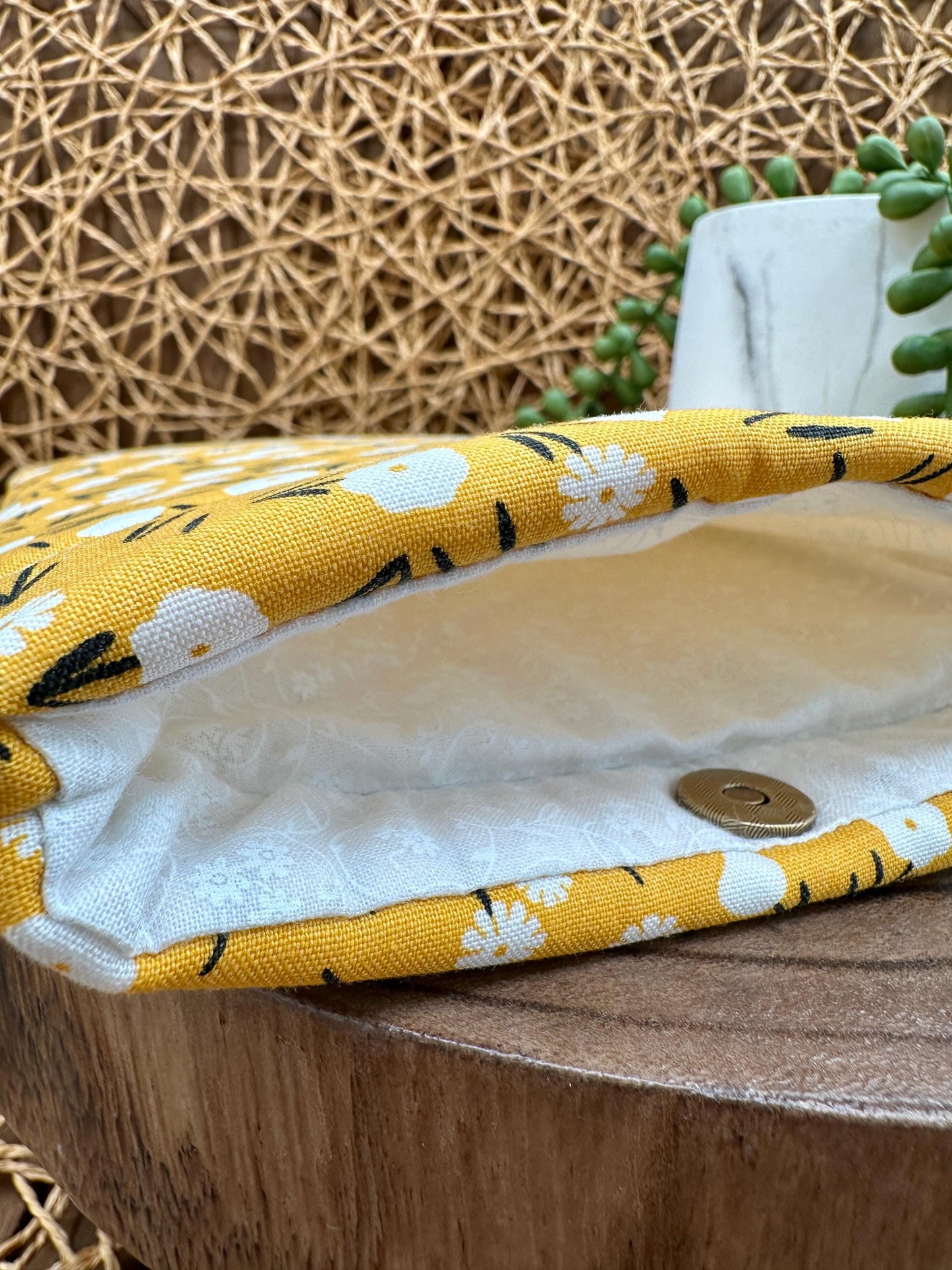 Kindle Basic 11th Generation Sleeve & Eyeglass Case Set β Sunny Yellow with White Floral Charm, foam padded protection