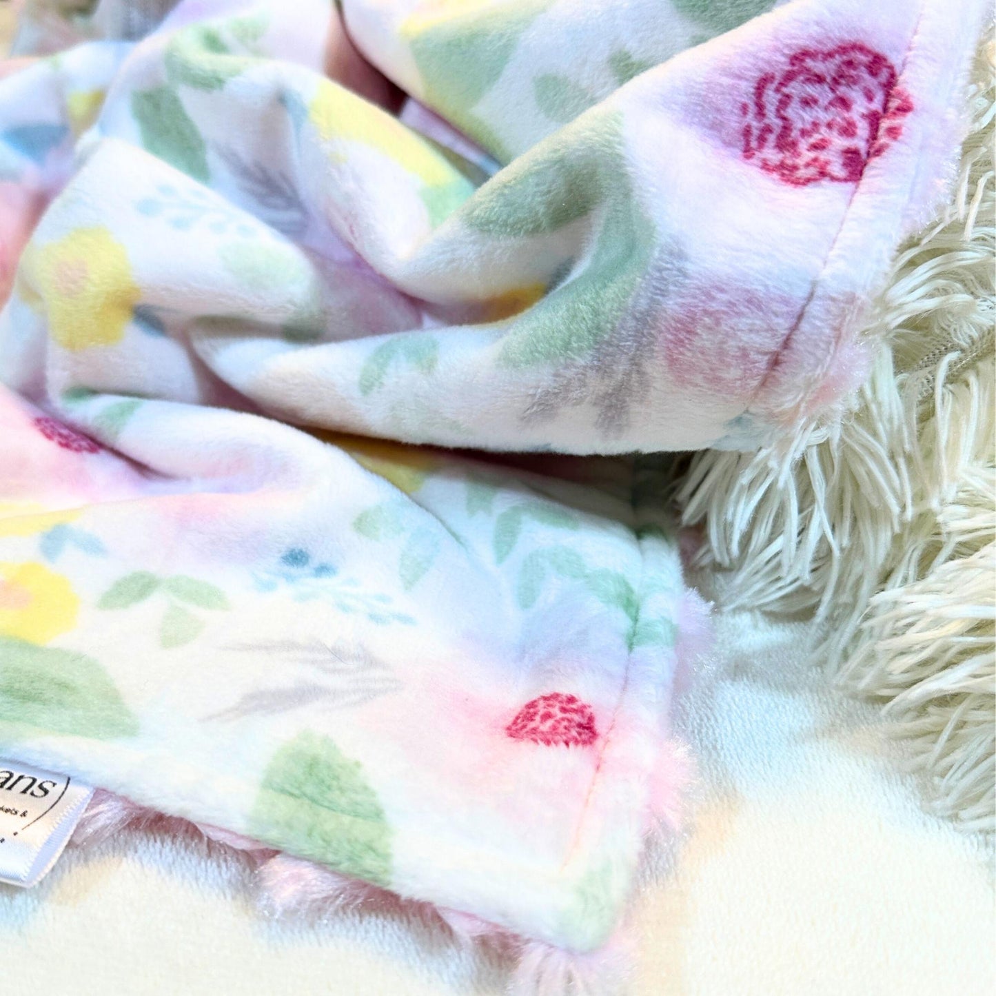 Cuddly Rosebud Minky Baby Lovey – Your Baby’s Adorable Comfort Friend, Baby Comfort and Security, Reassurance and snuggle buddy