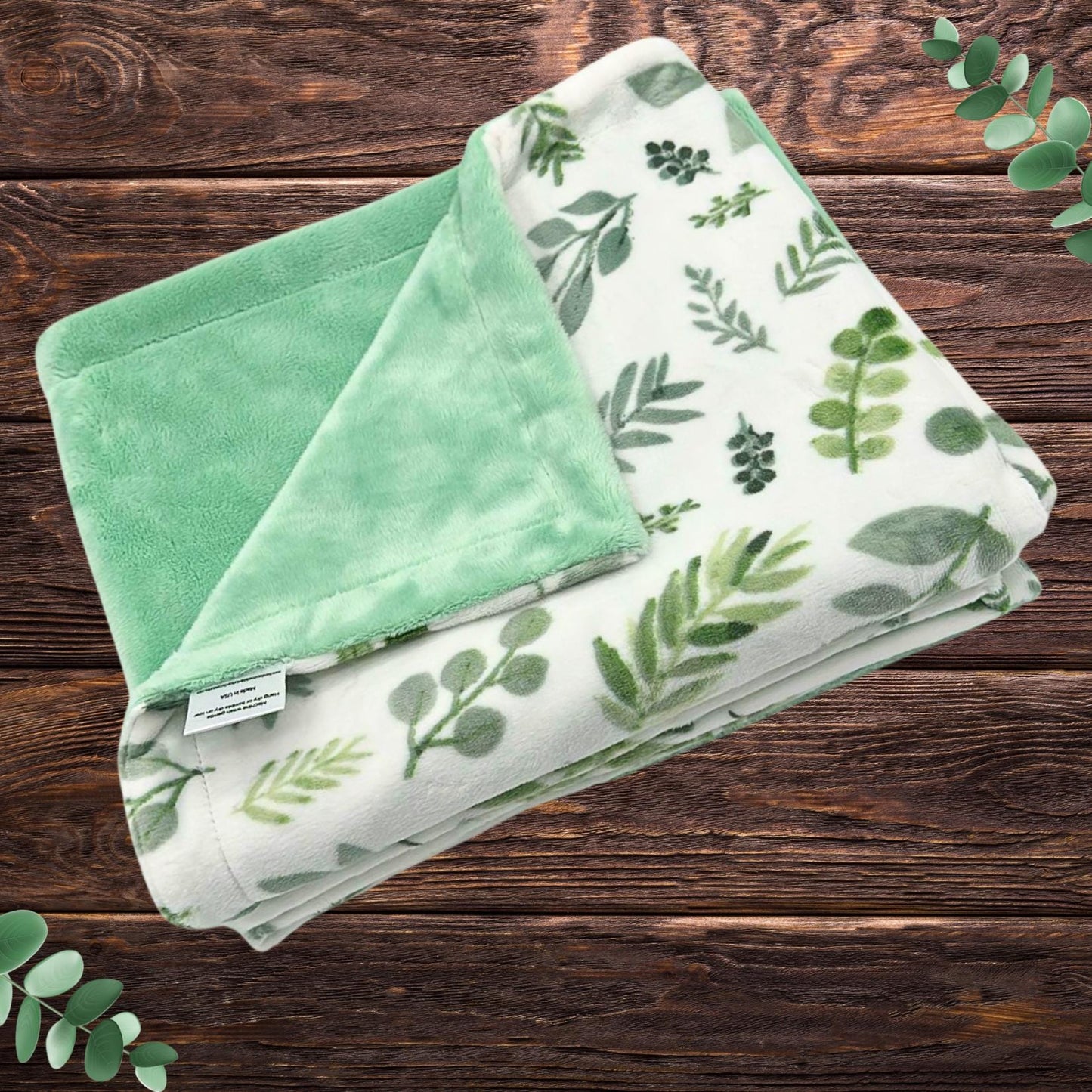 Dreamy Minky Baby Blanket in Green & White- Ideal for Infants - Cozy Nursery Essential, Gender-neutral minky baby blanket for newborns