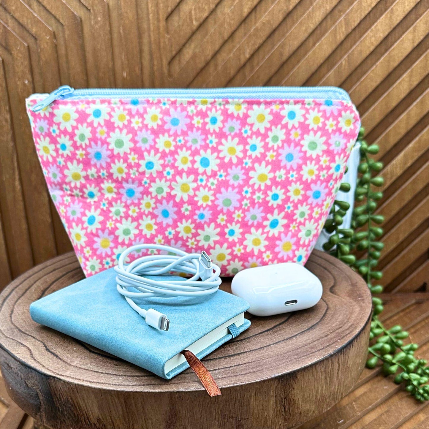 Cute Pink and Lilac Makeup Bag Set: Perfect for Travel, Cosmetics, and More!