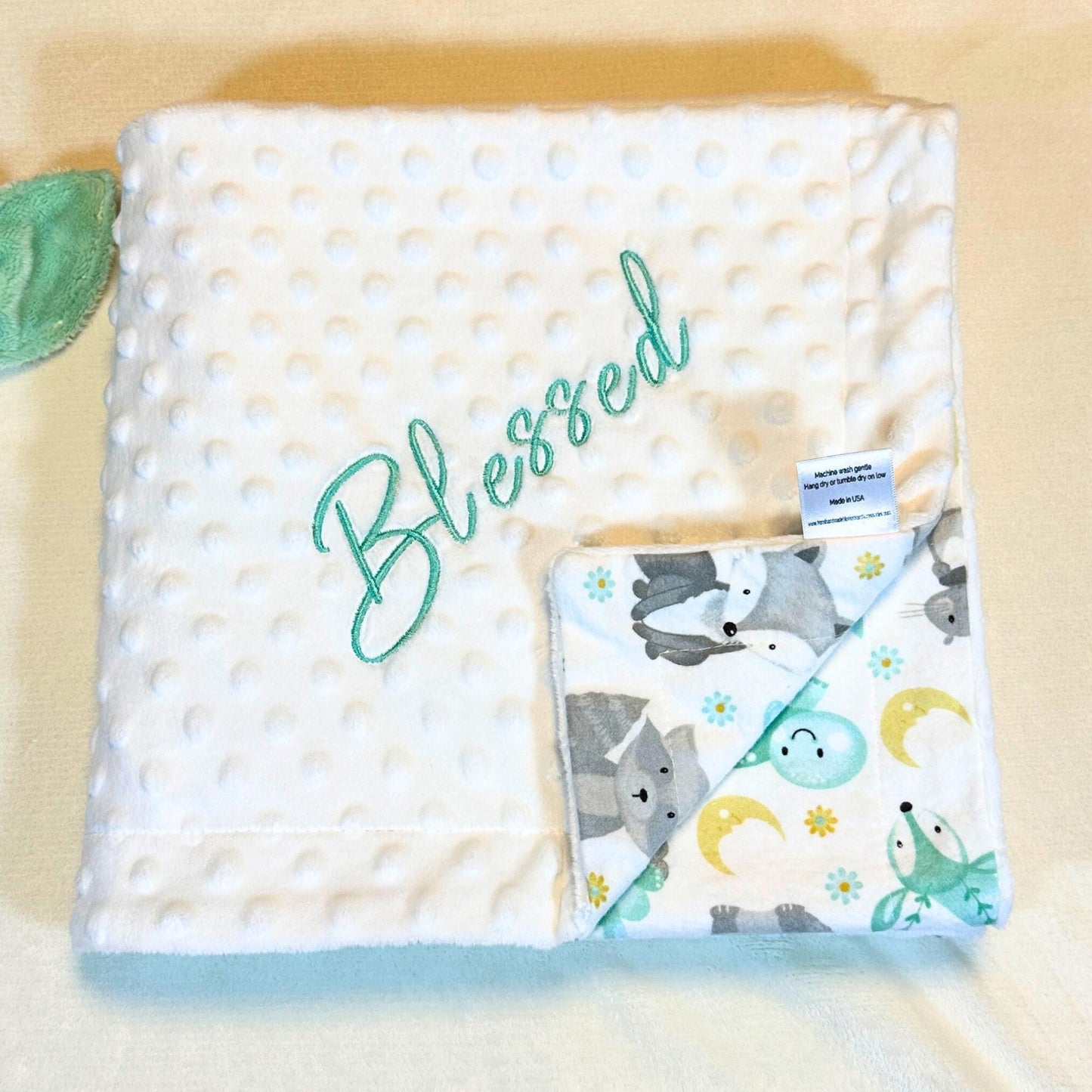 Charming Critters Flannel and Minky Baby Blanket - Ideal for Crib, Stroller, and Adventures