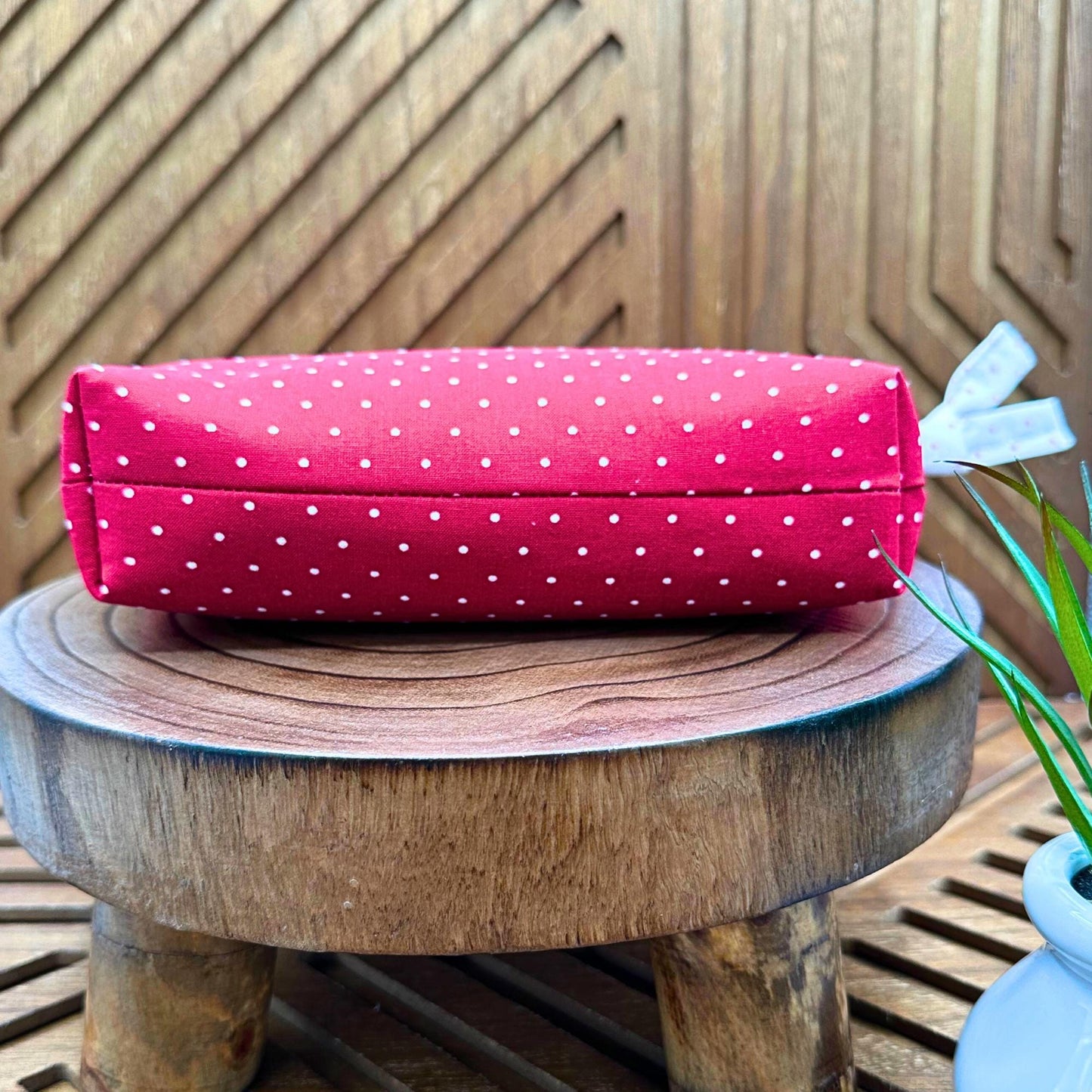 Stylish Red Polka Dot Makeup Bag: Ideal for Cosmetics, Gadgets & Daily Use!
