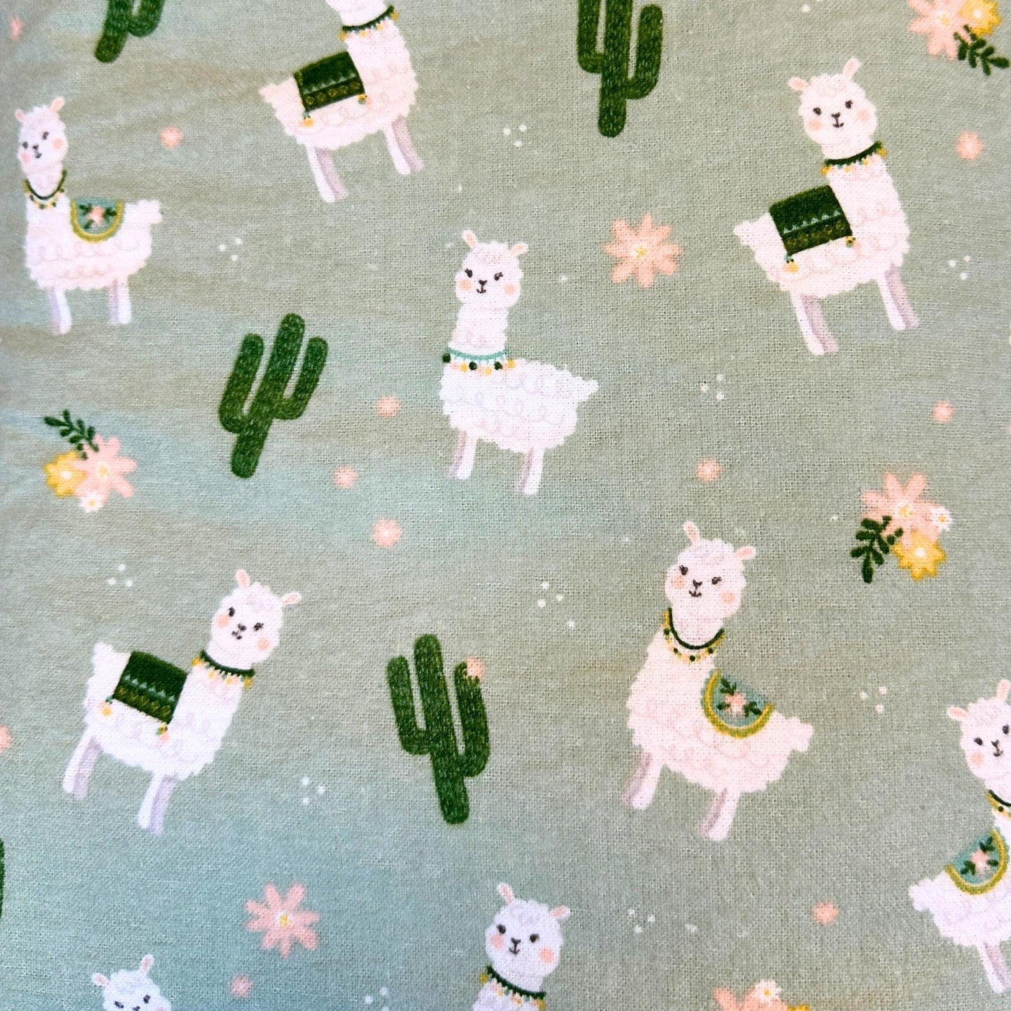Cozy Llama Flannel and Sherpa Baby Blanket – Perfect Stroller Companion, Soft Sherpa Snuggle Blanket, Stroller Blanket, car seat blanket