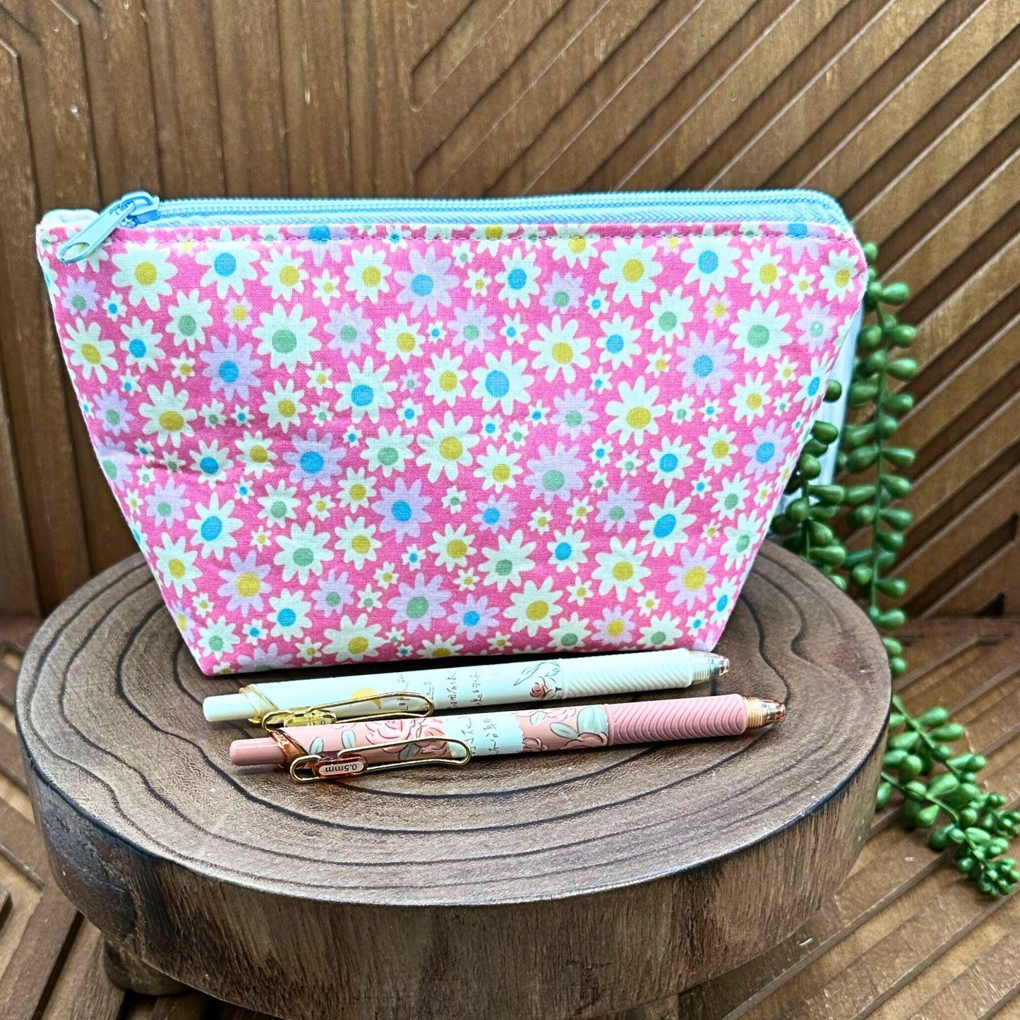 Cute Pink and Lilac Makeup Bag Set: Perfect for Travel, Cosmetics, and More!