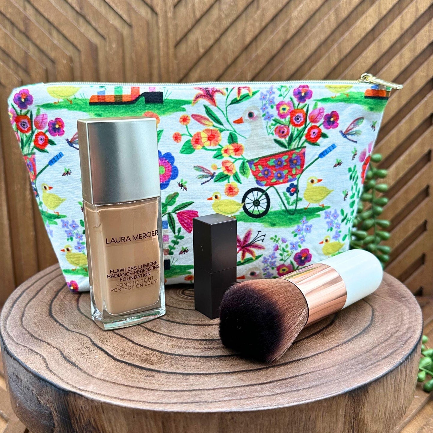 Adorable Farmyard Makeup Bag: Travel, Organize & Shine!