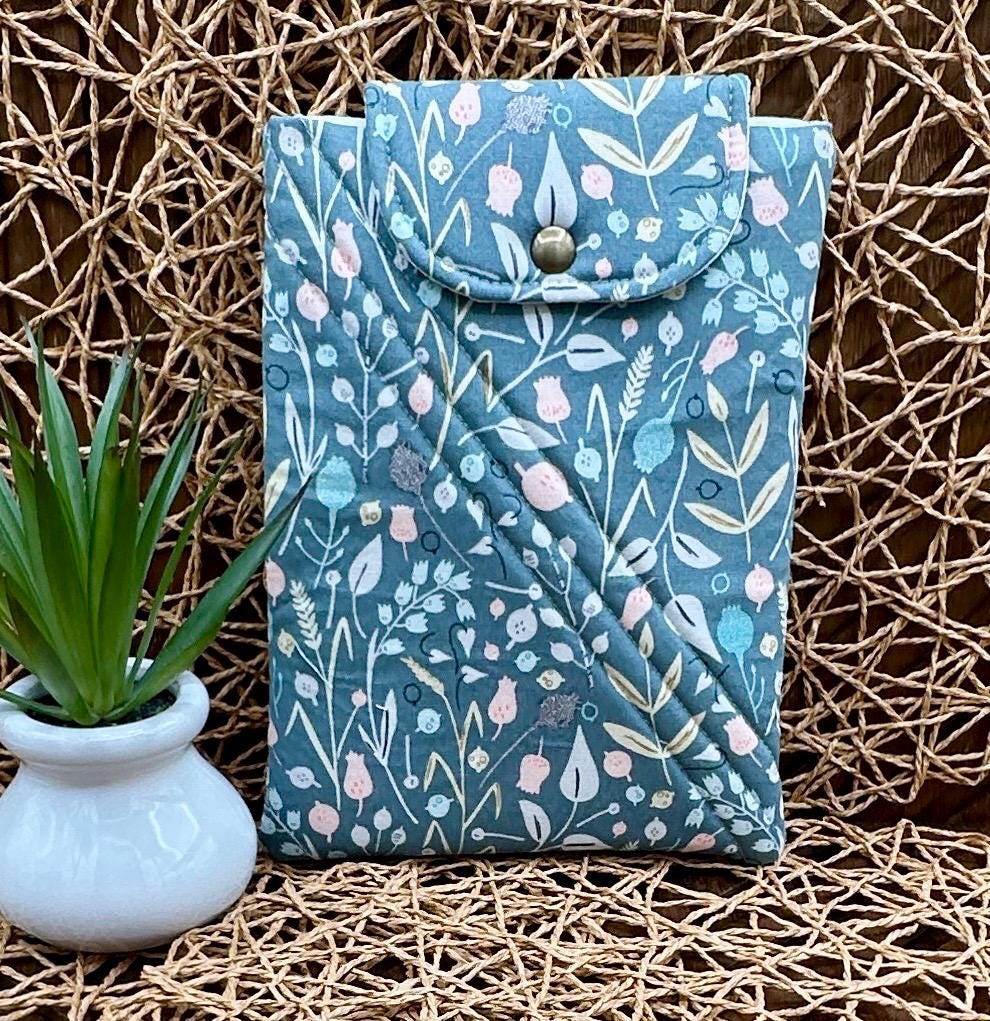 Kindle Paperwhite Sleeve - Feminine Sage Green Boho Floral Print, Foam Padded Electronic Cover, Customize with snap and personalization!