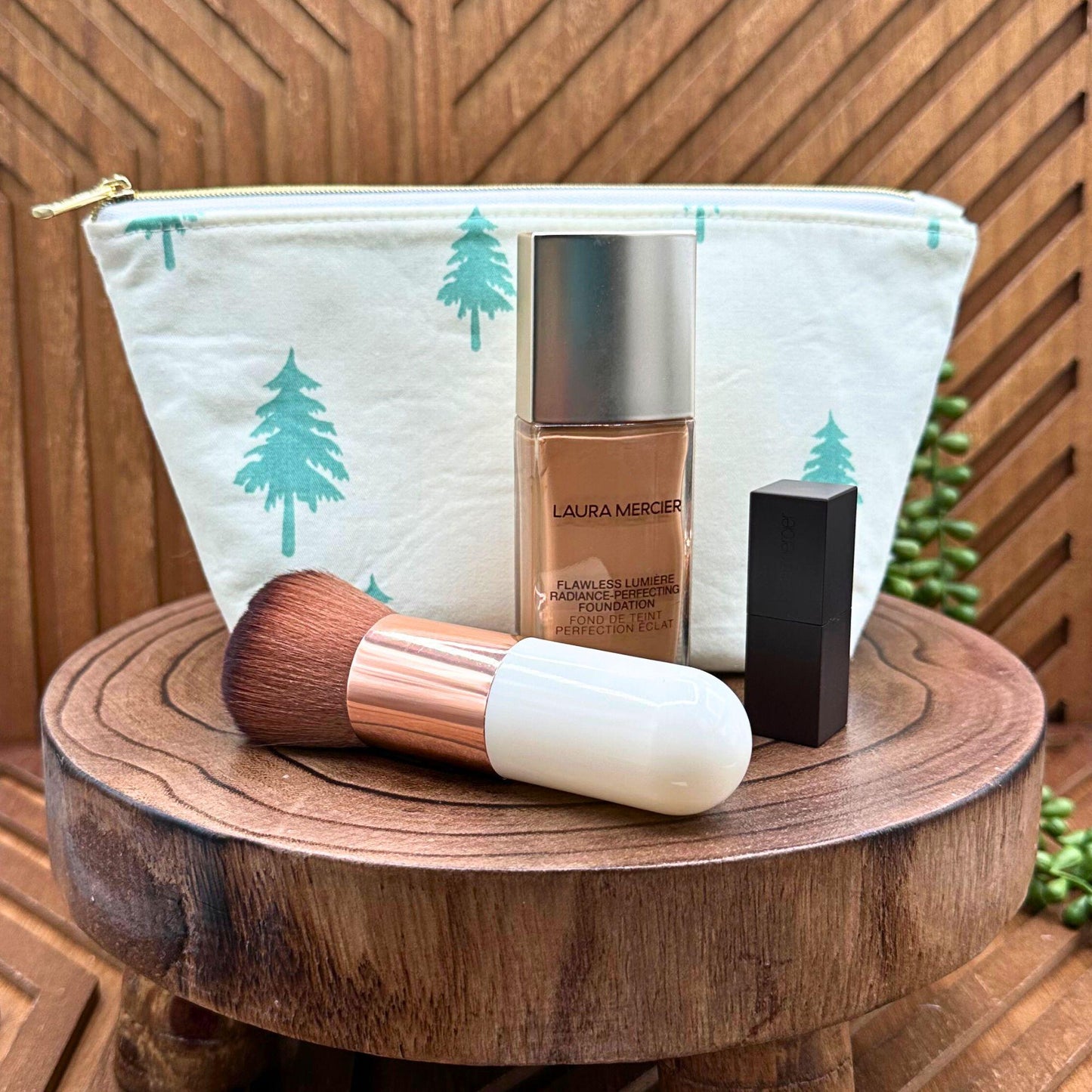 Whispering Woods Makeup Bag: Perfect for Cosmetics, Cords, and Everyday Essentials