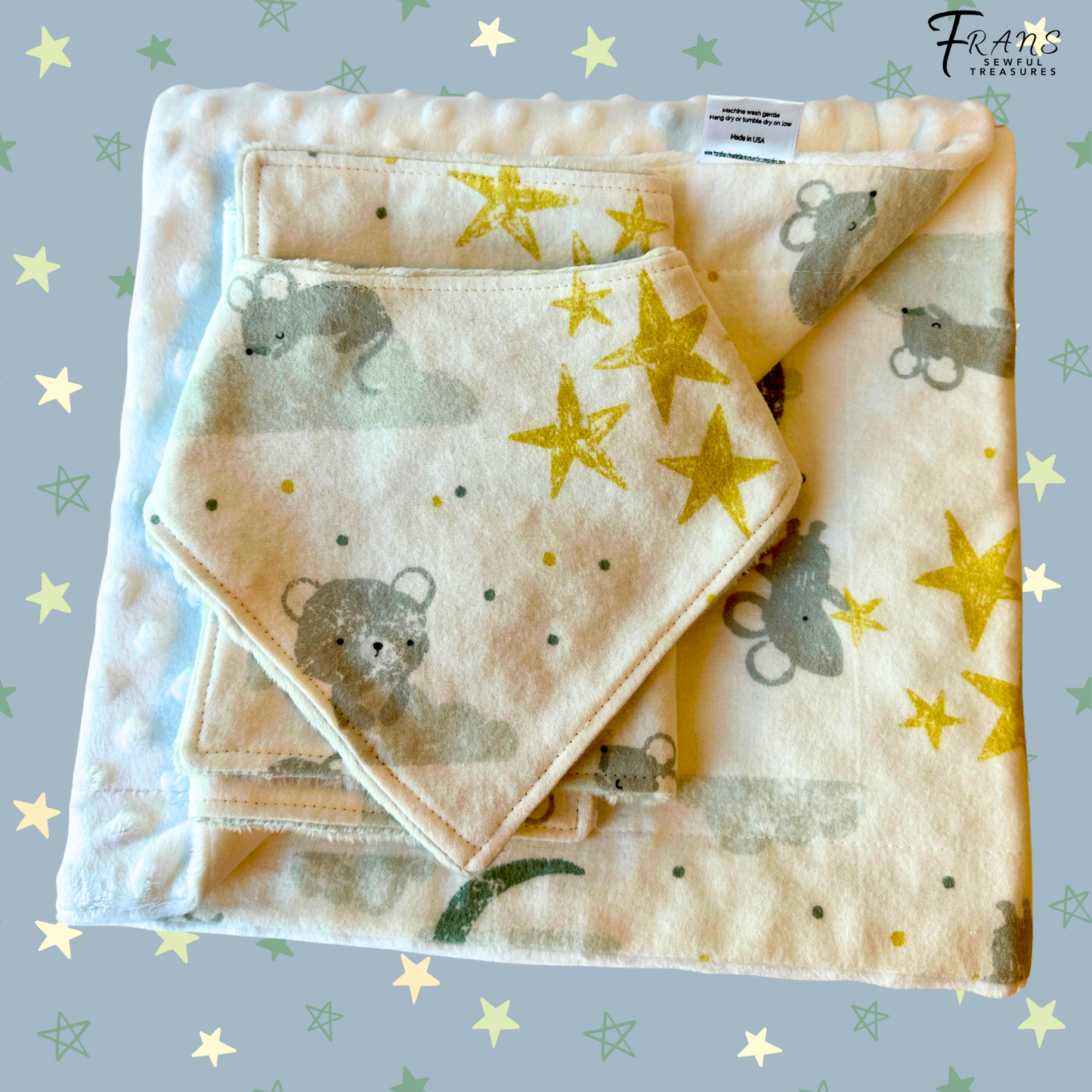 Whimsical Mice Dreams: Cozy Baby Blanket with Matching Bib & Burp Cloth