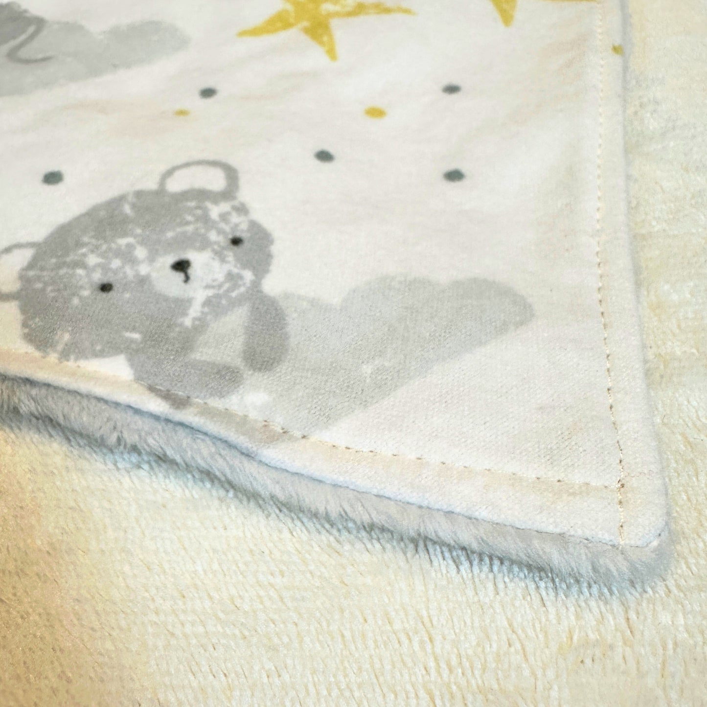 Playful Mice & Bears Bib and Burp Cloth Set – Handmade Cotton Flannel Baby Gift, Soft & Absorbent Feeding Essentials for Newborns