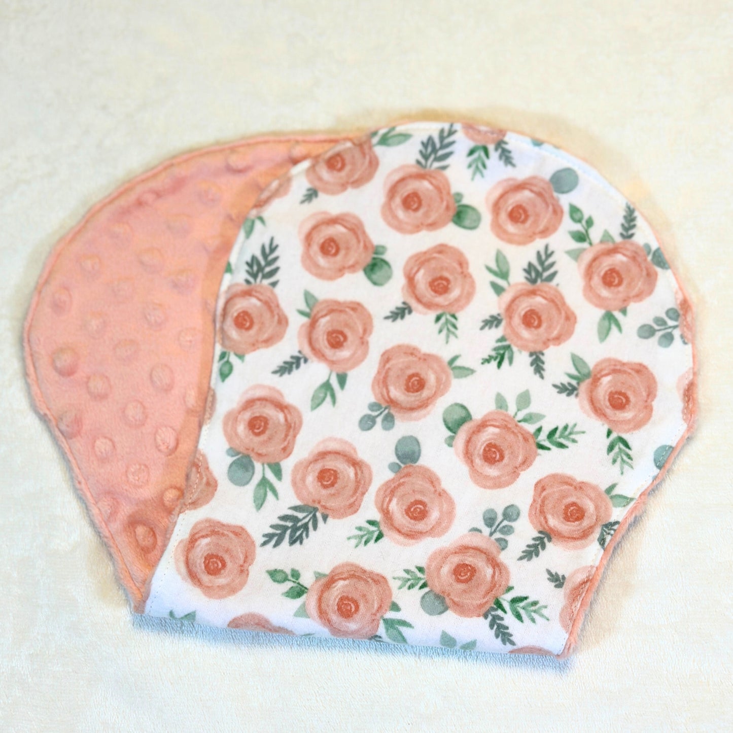 Peach Floral Bib & Burp Cloth Set – Handmade 3-Piece Baby Gift with Cotton Flannel, Minky & Terry Cloth, Soft & Absorbent