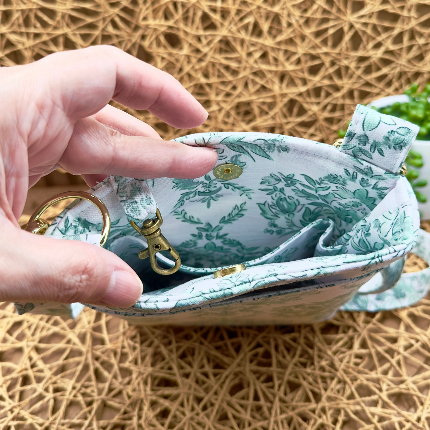 Green Floral Everyday Crossbody Bag - Compact, Chic & Key-Ready