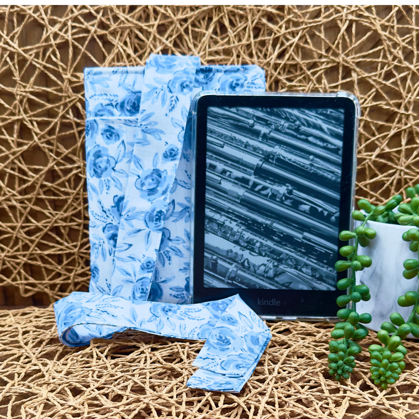 Blue Bloom Book Sleeve – Quilted, Pocketed & Bow-Tied
