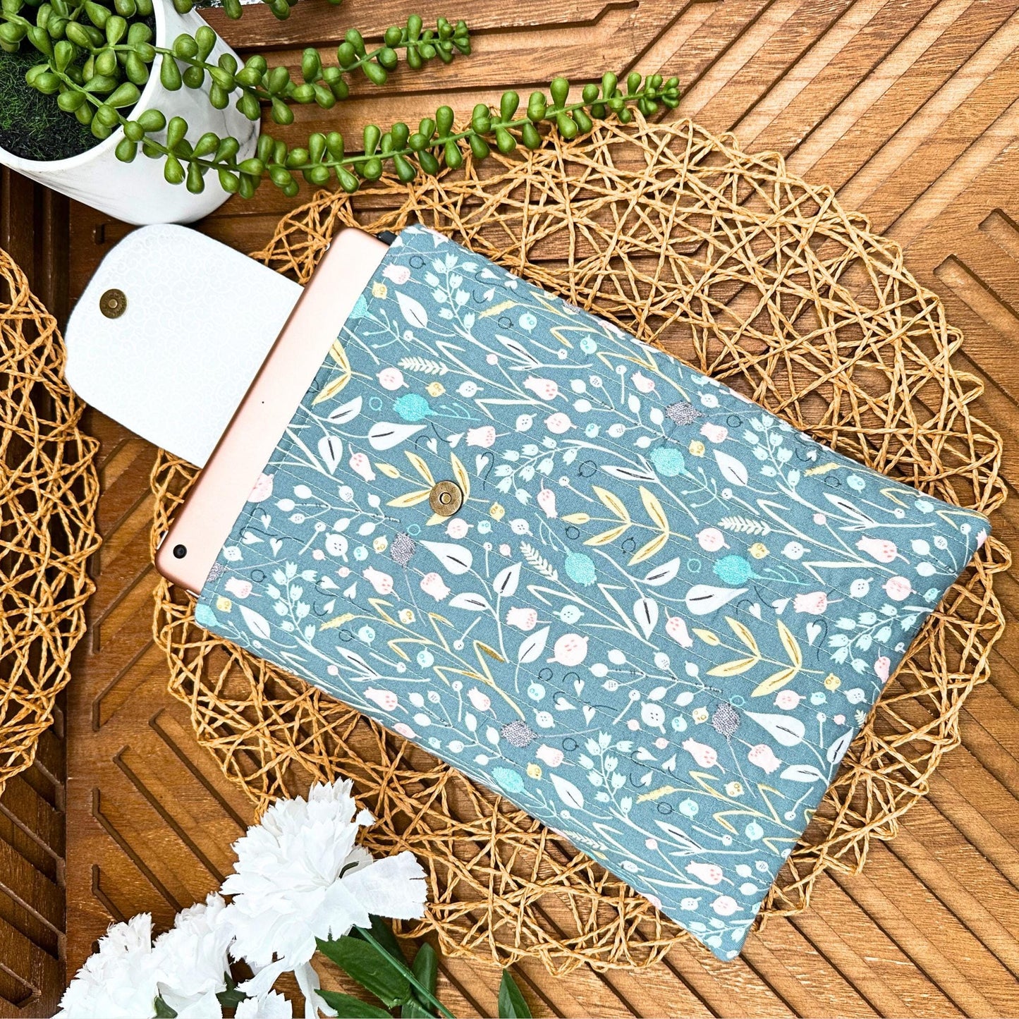 IPAD Sleeve - Quilted Green Floral BOHO IPad Sleeve - Stylish Tablet Case & Gift Idea