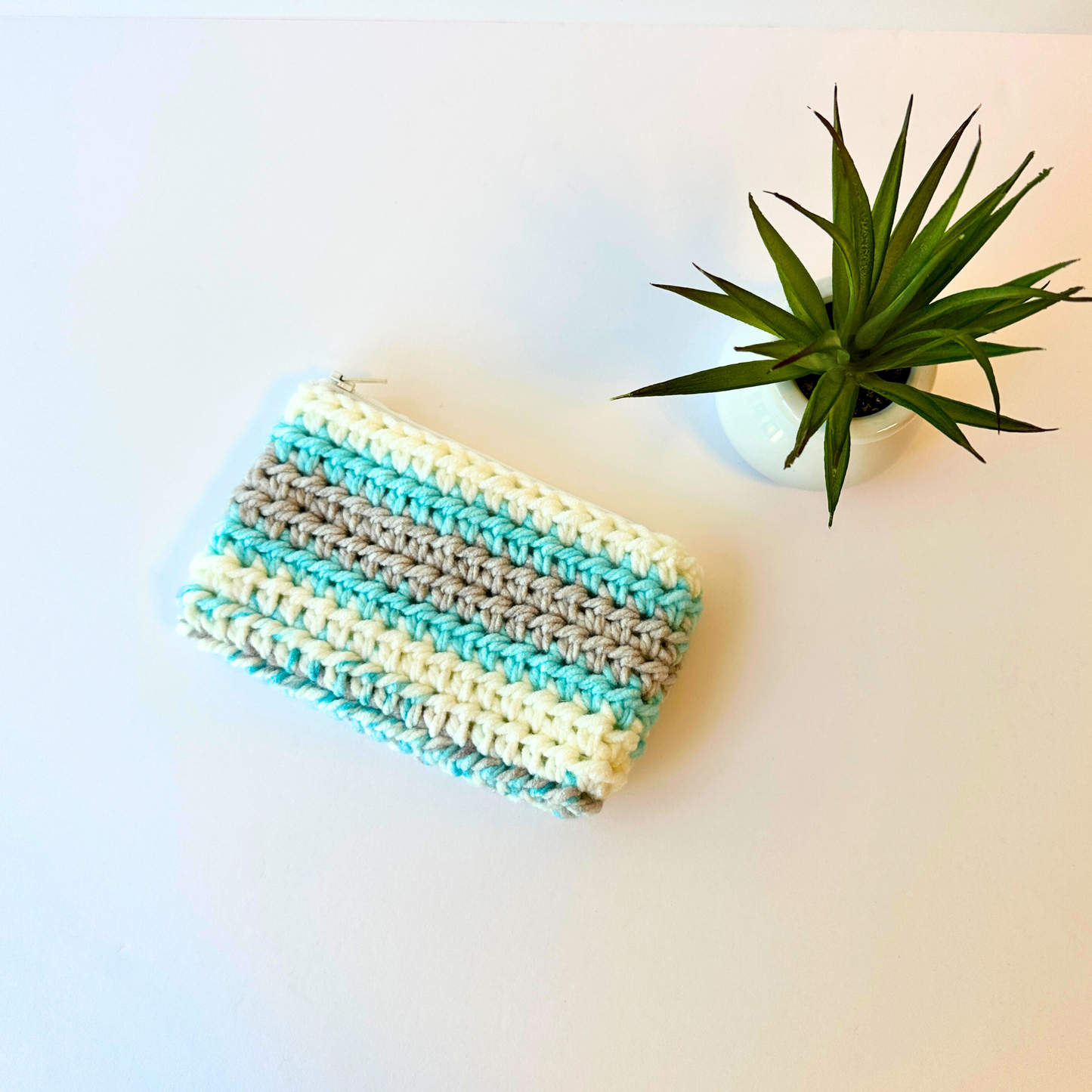 Blue Gray and White Crocheted Zip Pouch with Floral Lining