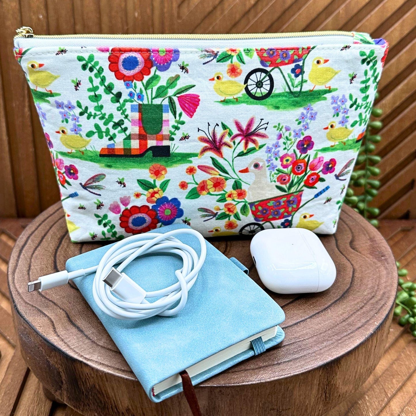 Charming Farmyard Travel Makeup Bag - Luxe Organizer and Cosmetics Pouch