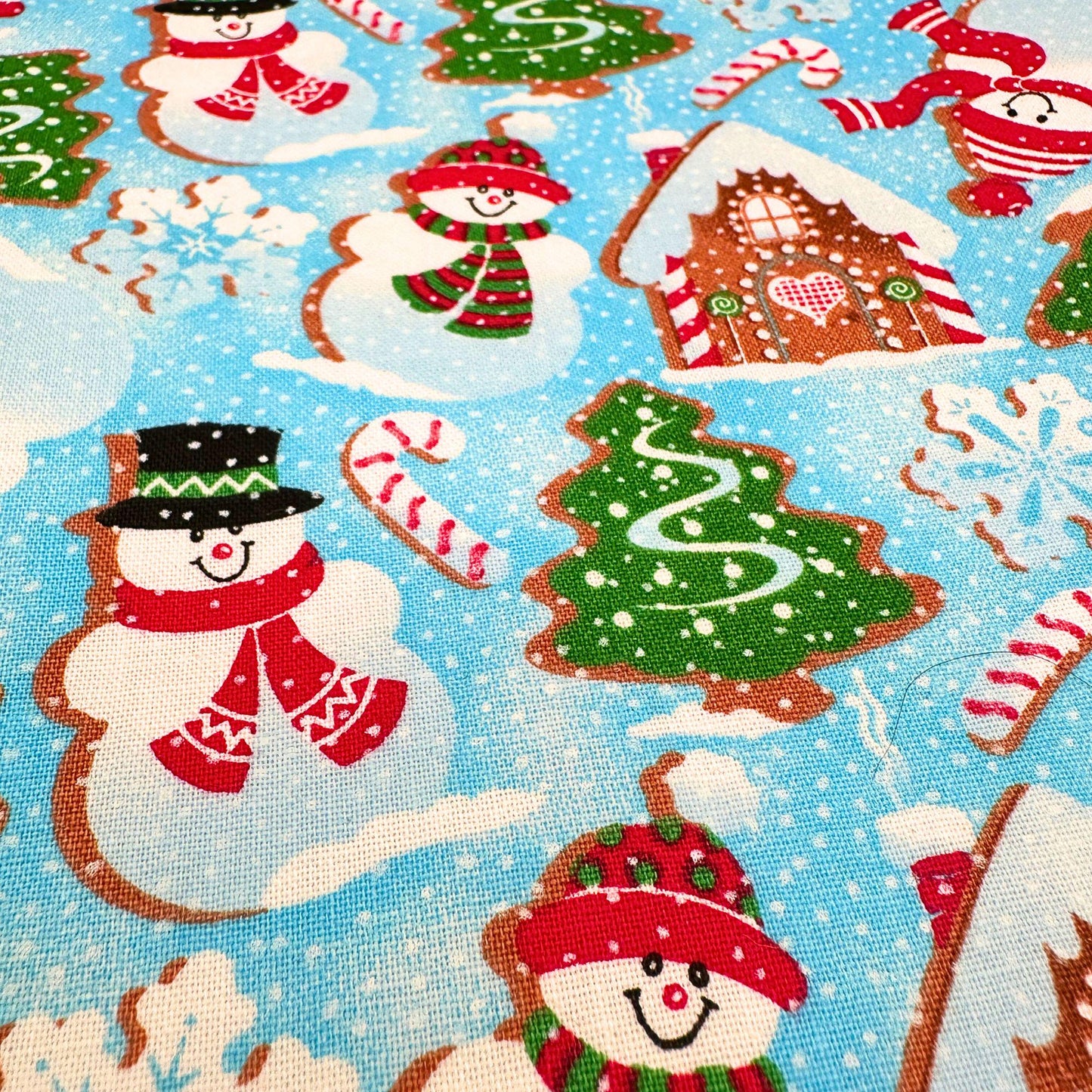 IPAD Sleeve - Christmas snowman - Festive Christmas Tablet Case, IPAD pouch, book sleeve, Christmas gift idea