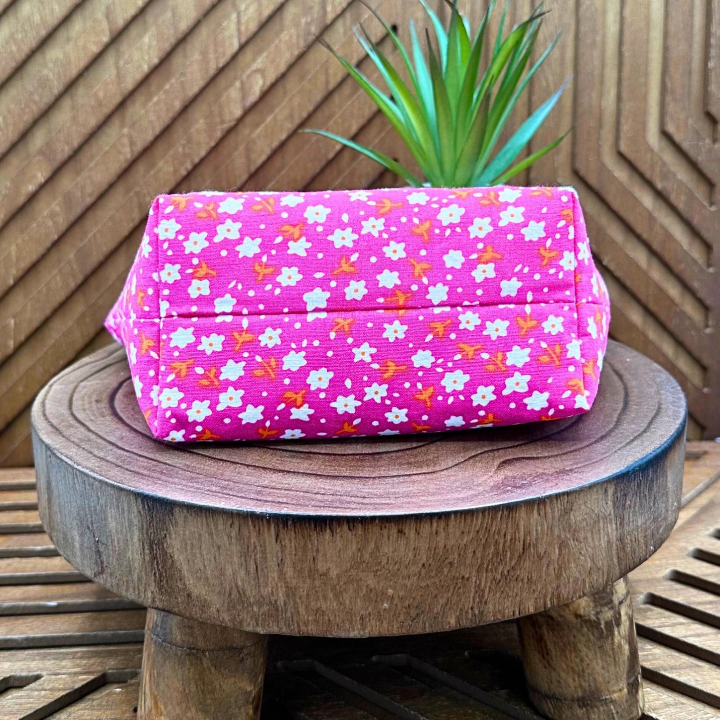 Blossom Bliss Makeup Bag: Your Stylish Cosmetic and Organizer Solution