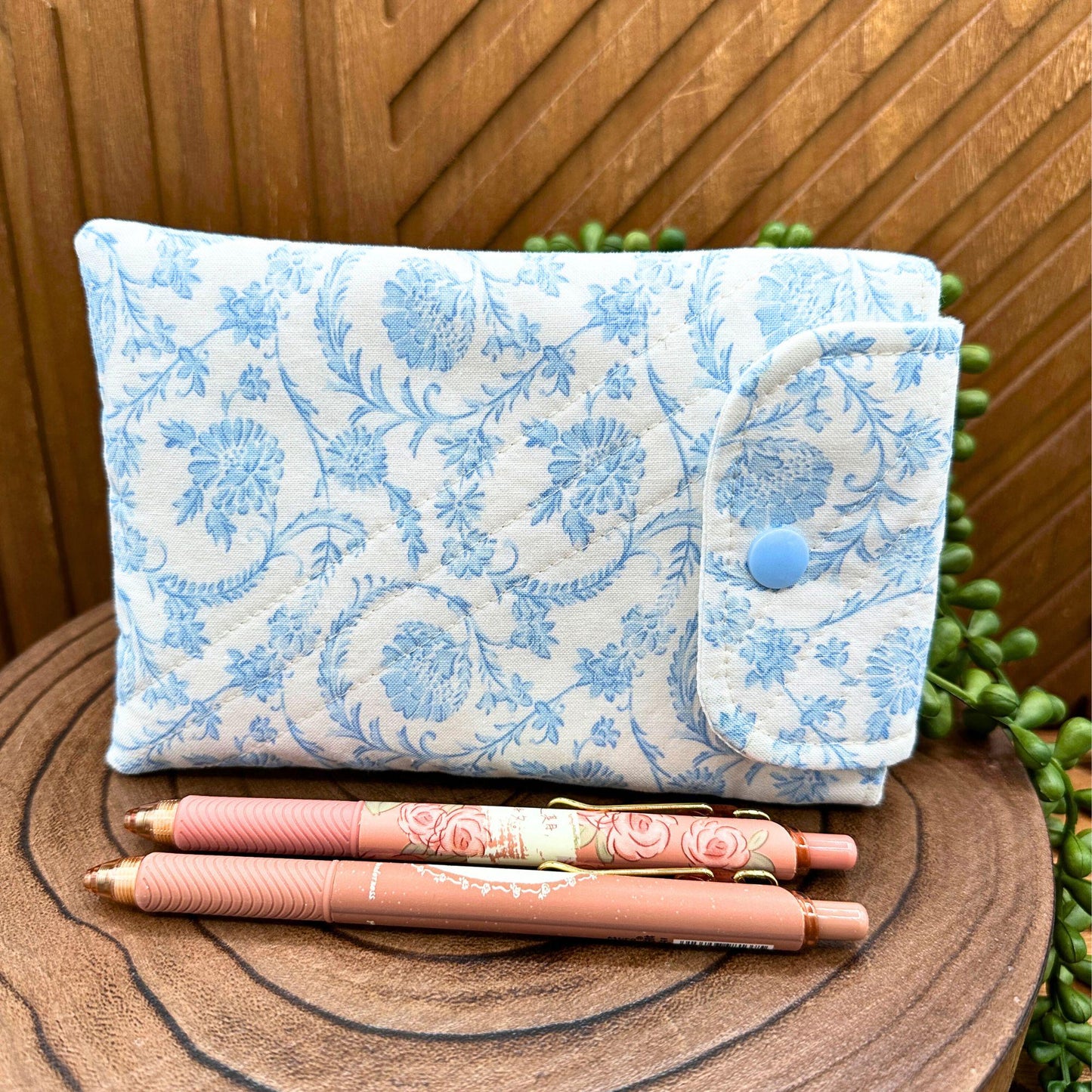 Kindle Basic Sleeve - Elegant Antique Print Tablet Case - Multi-Functional Pouch for Kindle & More