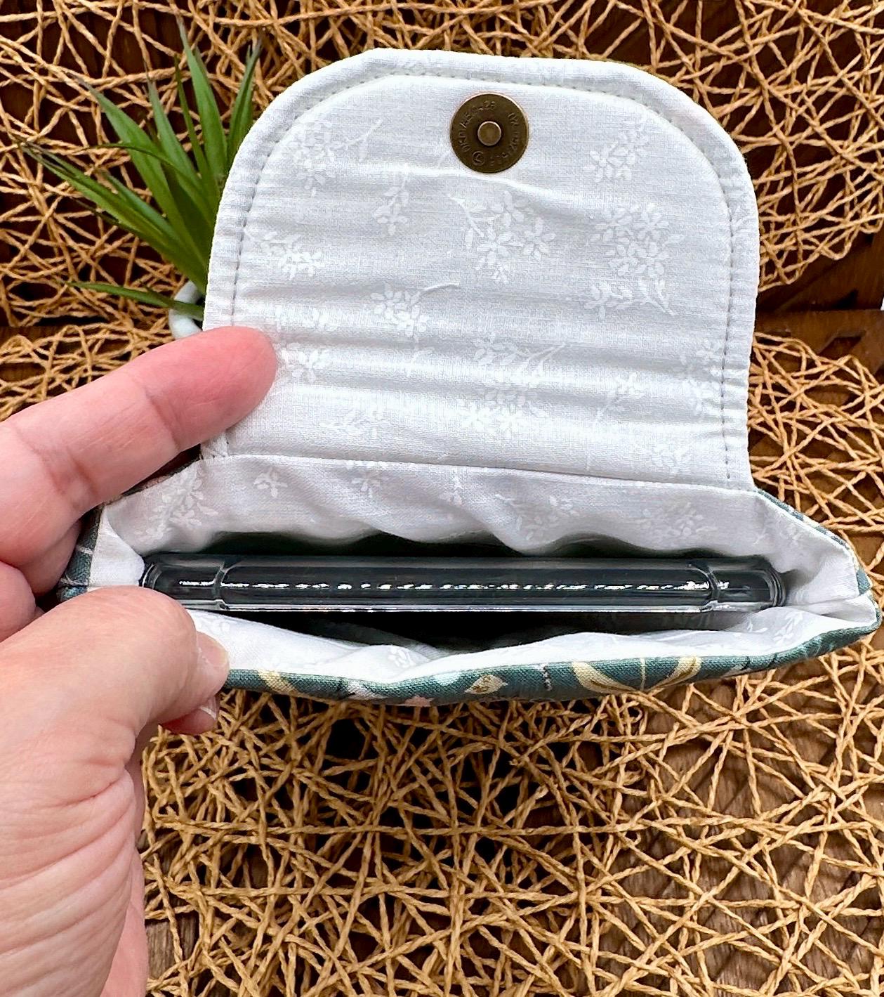 Kindle Paperwhite Sleeve - Feminine Sage Green Boho Floral Print, Foam Padded Electronic Cover, Customize with snap and personalization!