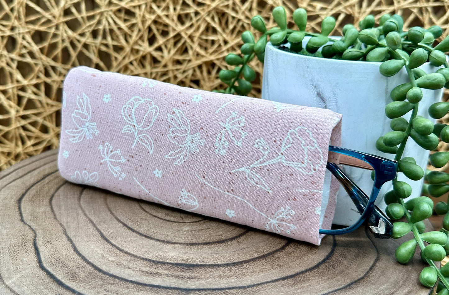 Kindle Basic 11th Generation Sleeve & Glasses Case β Romantic Pink Floral Design, Soft and Foam Padded Protection
