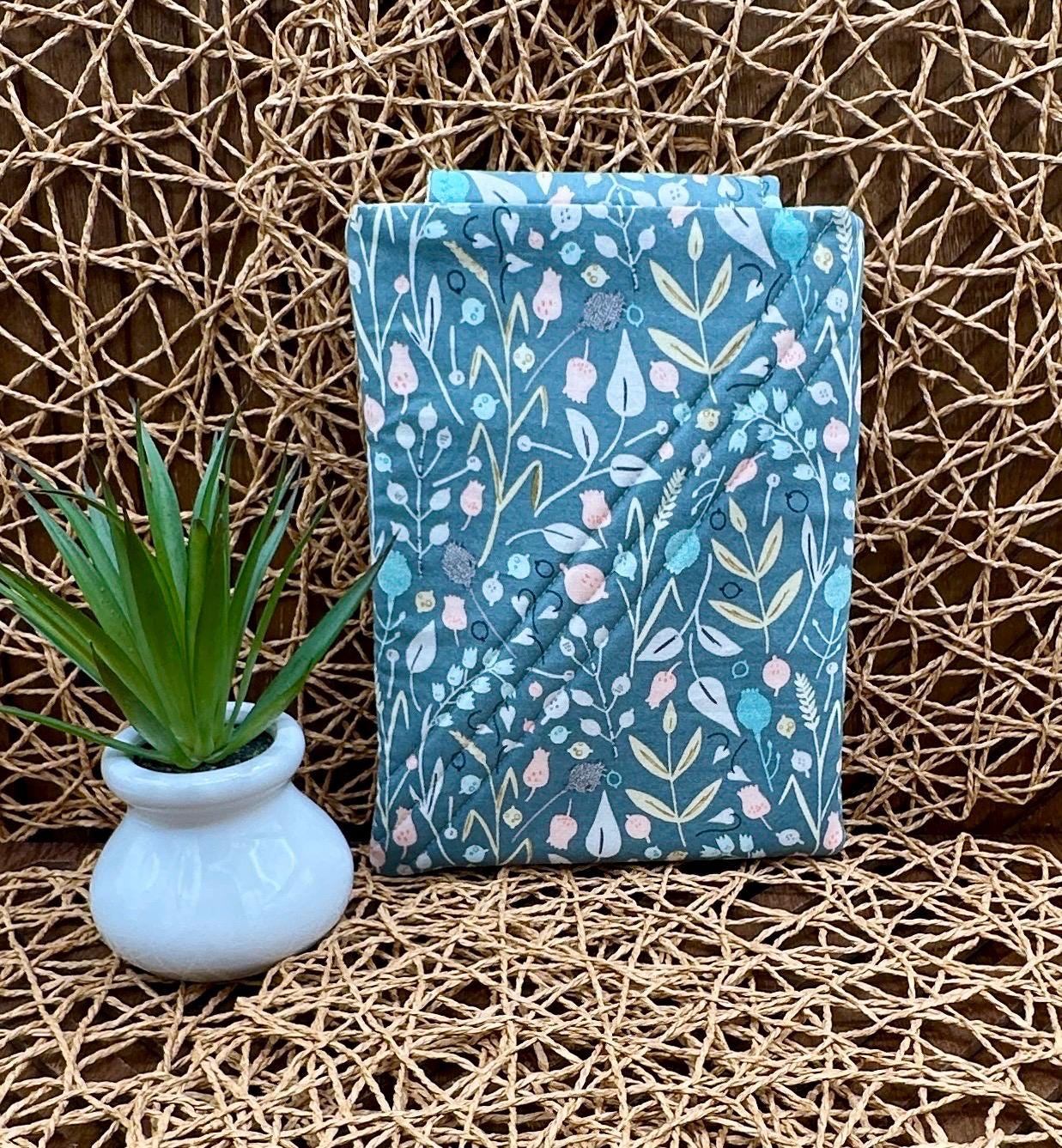 Kindle Paperwhite Sleeve - Feminine Sage Green Boho Floral Print, Foam Padded Electronic Cover, Customize with snap and personalization!