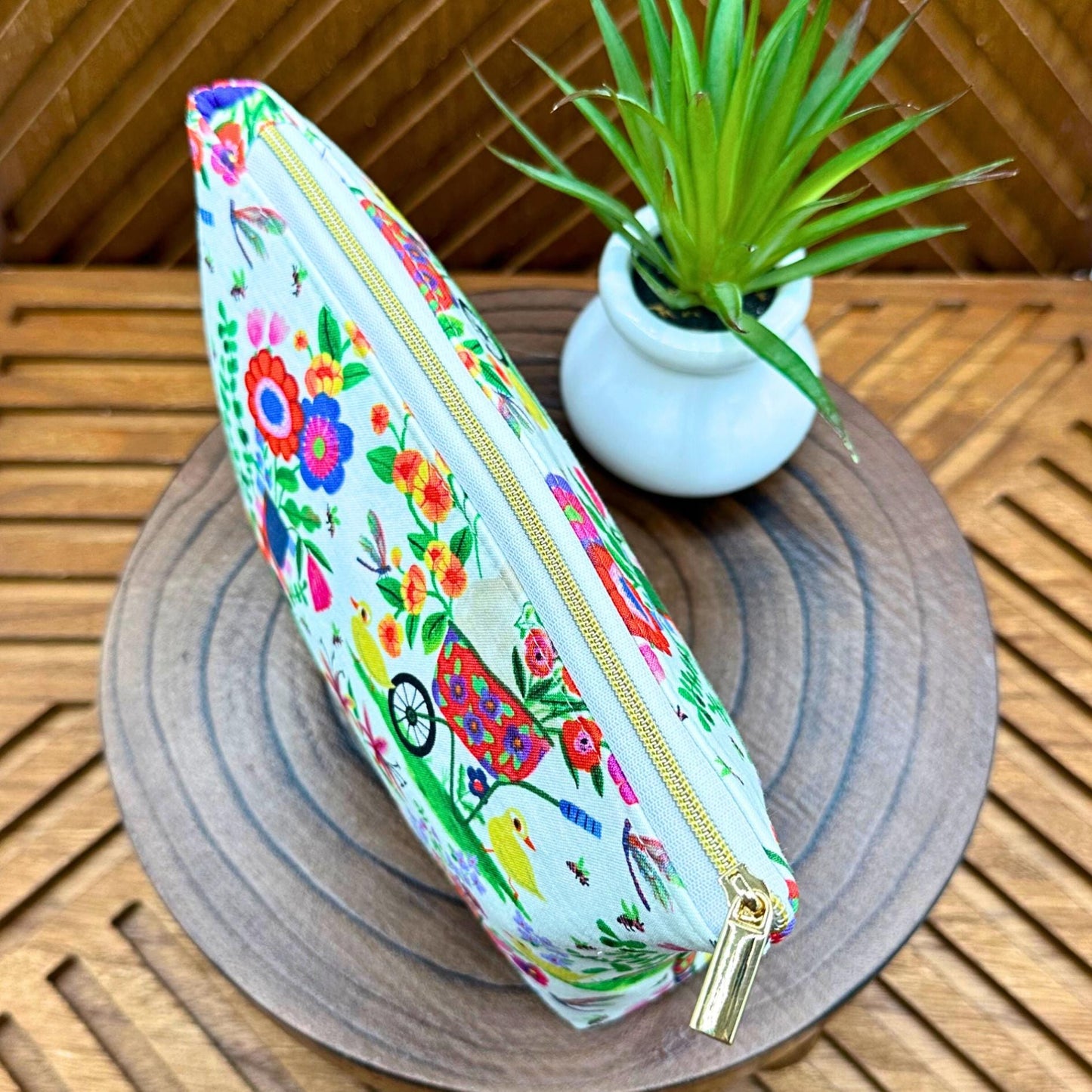 Adorable Farmyard Makeup Bag: Travel, Organize & Shine!