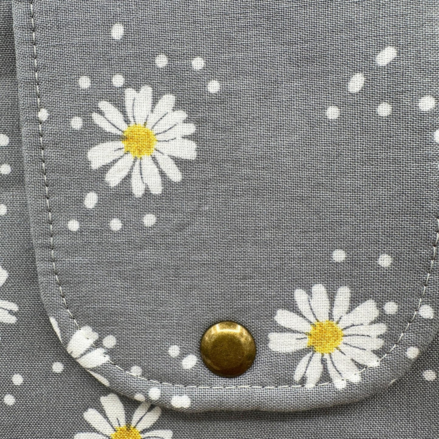 IPAD Sleeve - Daisy Print IPad Sleeve - Stylish Tablet Case & Gift Idea