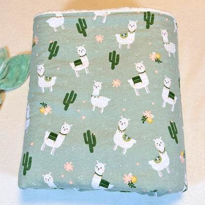 Cozy Llama Flannel and Sherpa Baby Blanket – Perfect Stroller Companion, Soft Sherpa Snuggle Blanket, Stroller Blanket, car seat blanket