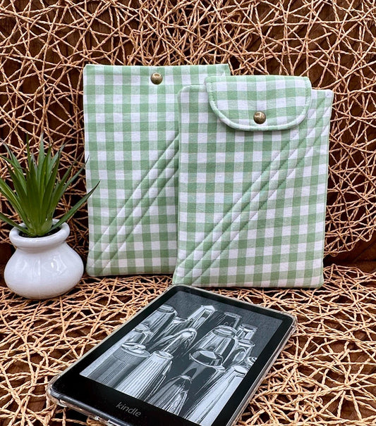personalized green gingham kindle paperwhite sleeve