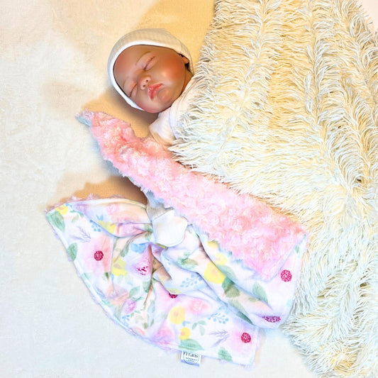 Cuddly Rosebud Minky Baby Lovey – Your Baby’s Adorable Comfort Friend, Baby Comfort and Security, Reassurance and snuggle buddy