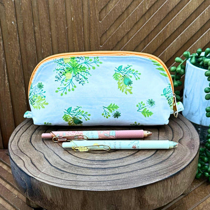 Stylish Boho Green Sprigs Makeup Bag Set – Perfect for Travel and Everyday Use