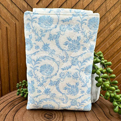 Kindle Basic Sleeve - Elegant Antique Print Tablet Case - Multi-Functional Pouch for Kindle & More