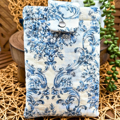 blue floral kindle sleeve