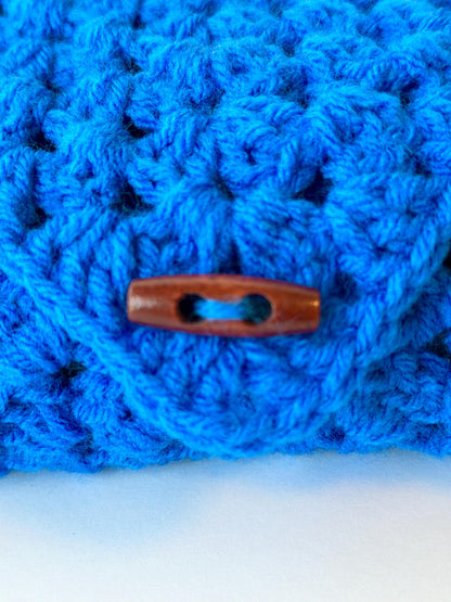 Blue Crocheted Book Sleeve – Envelope Style Cozy for Kindle Paperwhite and or Paperback, Soft Textured Crochet Book Cover, Gift for Readers