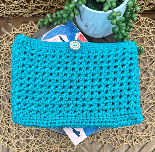 blue crocheted book sleeve