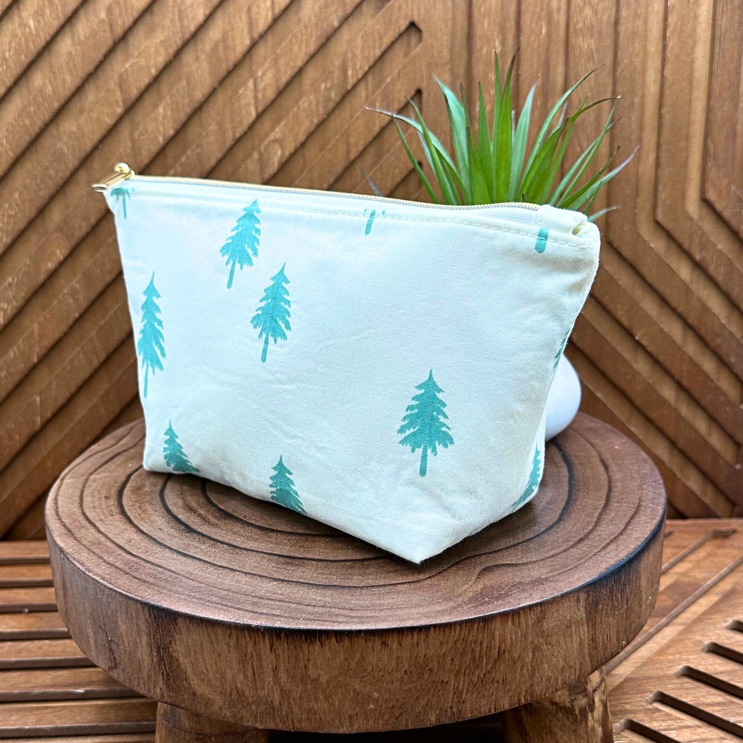 Whispering Woods Makeup Bag: Perfect for Cosmetics, Cords, and Everyday Essentials