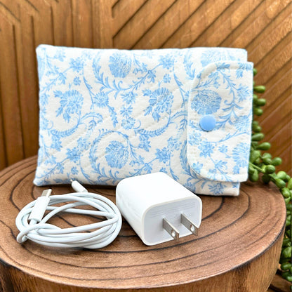 Kindle Basic Sleeve - Elegant Antique Print Tablet Case - Multi-Functional Pouch for Kindle & More