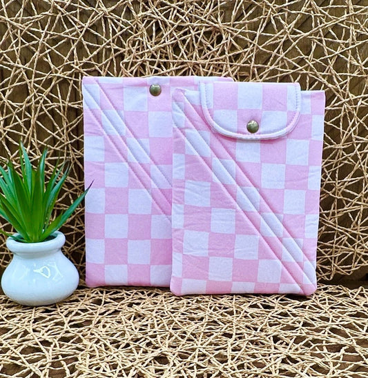 Personalized pink checkered kindle paperwhite sleeve