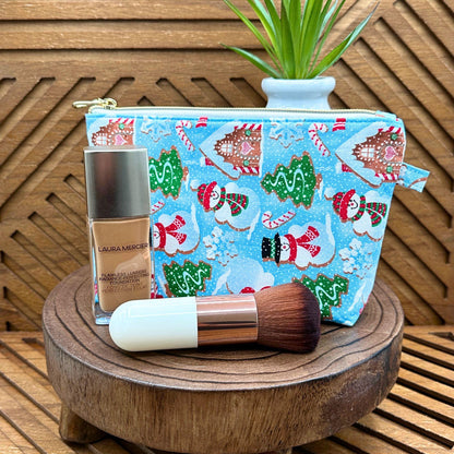 Essential Holiday Pouches for Beauty and Tech Lovers – Perfect Present!  makeup bag