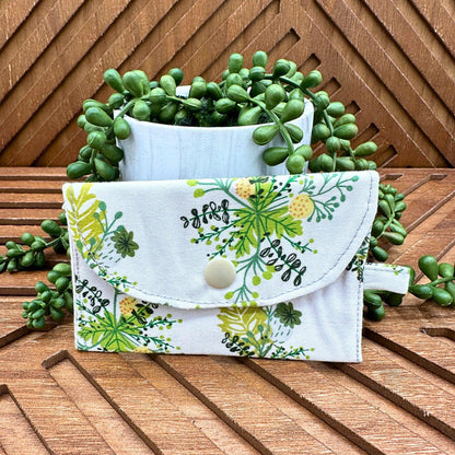Stylish Boho Green Sprigs Makeup Bag Set – Perfect for Travel and Everyday Use
