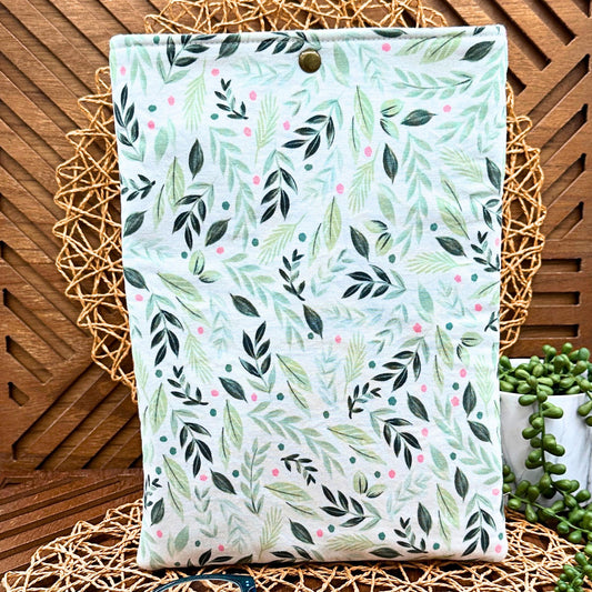 Green leaf botanical iPad sleeve 