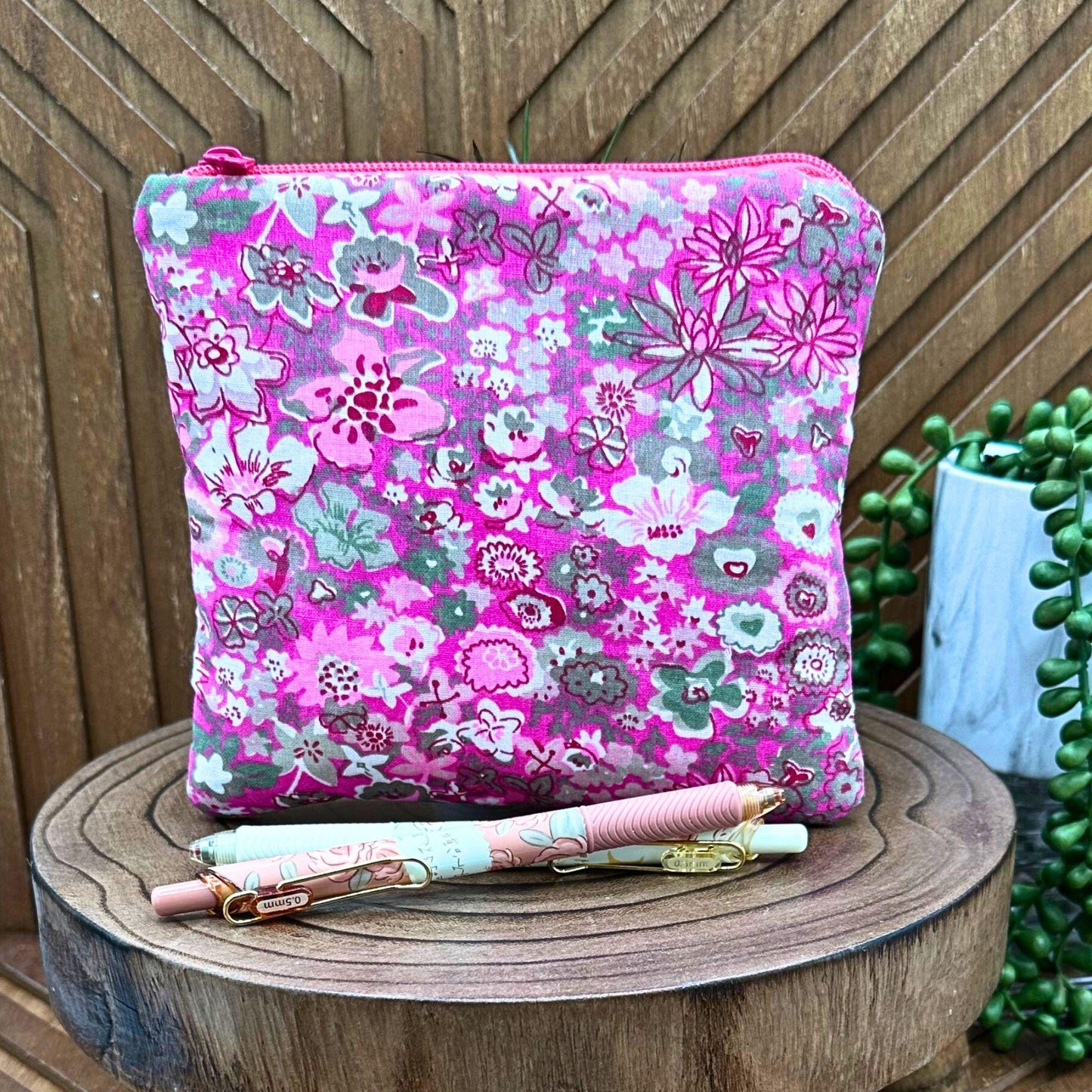 Bohemian Pink Floral Makeup Bag: Your Go-To Companion for Travel and Accessories