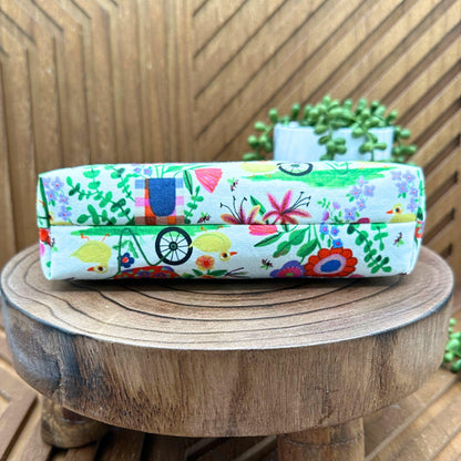 Charming Farmyard Travel Makeup Bag - Luxe Organizer and Cosmetics Pouch