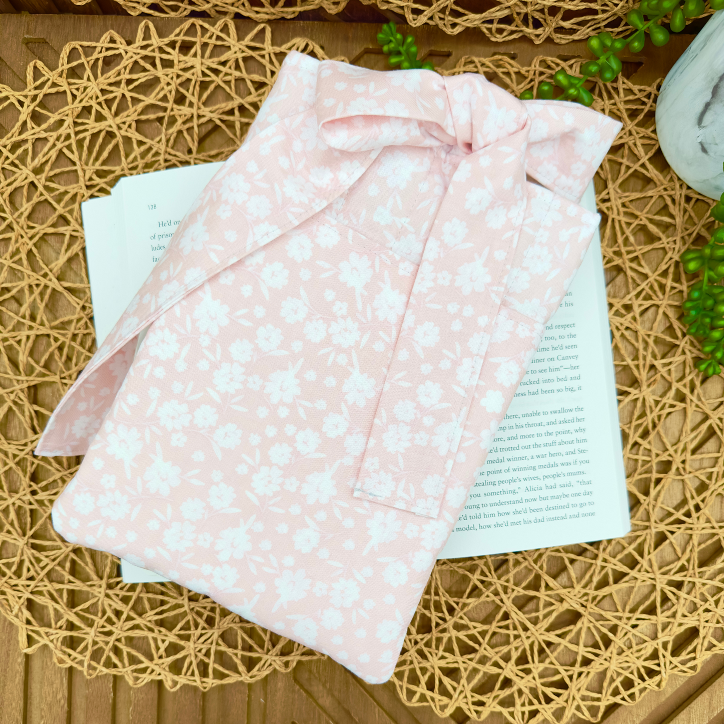 Blush Bloom Book Sleeve – Quilted, Pocketed & Bow-Tied