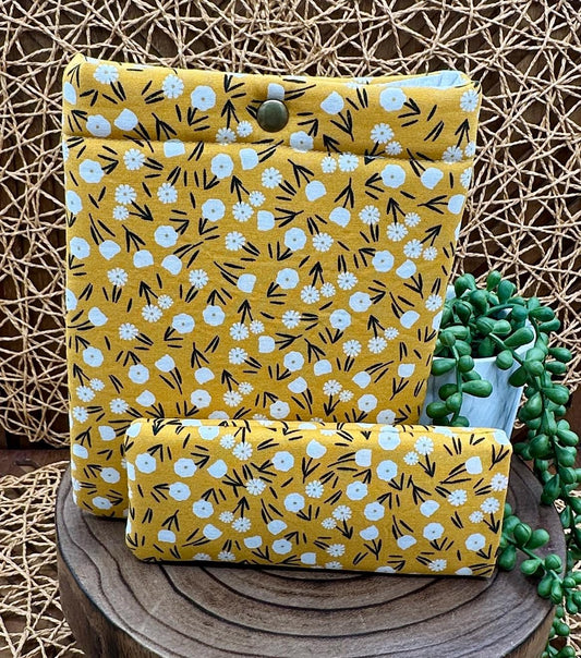 sunny yellow with white flowers kindle paperwhite sleeve and eyeglass case set