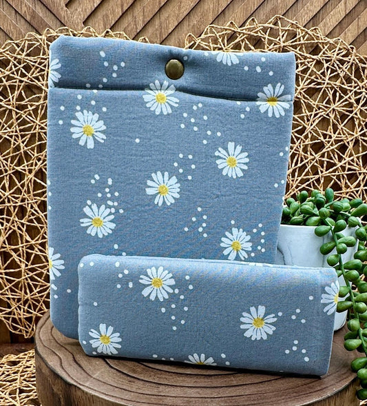 gray with white daisies kindle paperwhite sleeve and eyeglass case set