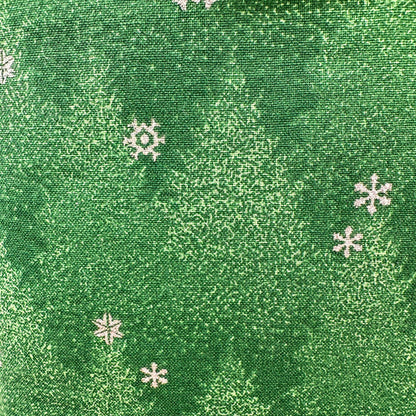 IPAD Sleeve - Green Forest & Snowflake Christmas-Themed Padded IPAD Cover, IPAD pouch, book sleeve, Christmas gift idea