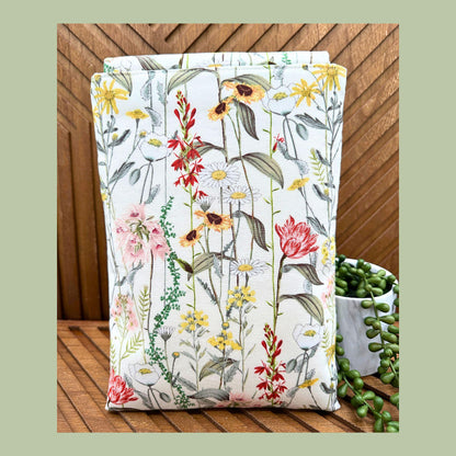 IPAD Sleeve - Floral Print iPad Pouch - Unique Gift Idea for Book Lovers & Tech Enthusiasts